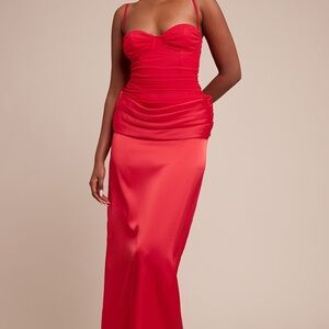 New Prettylittlething Elegant Red Evening Gown